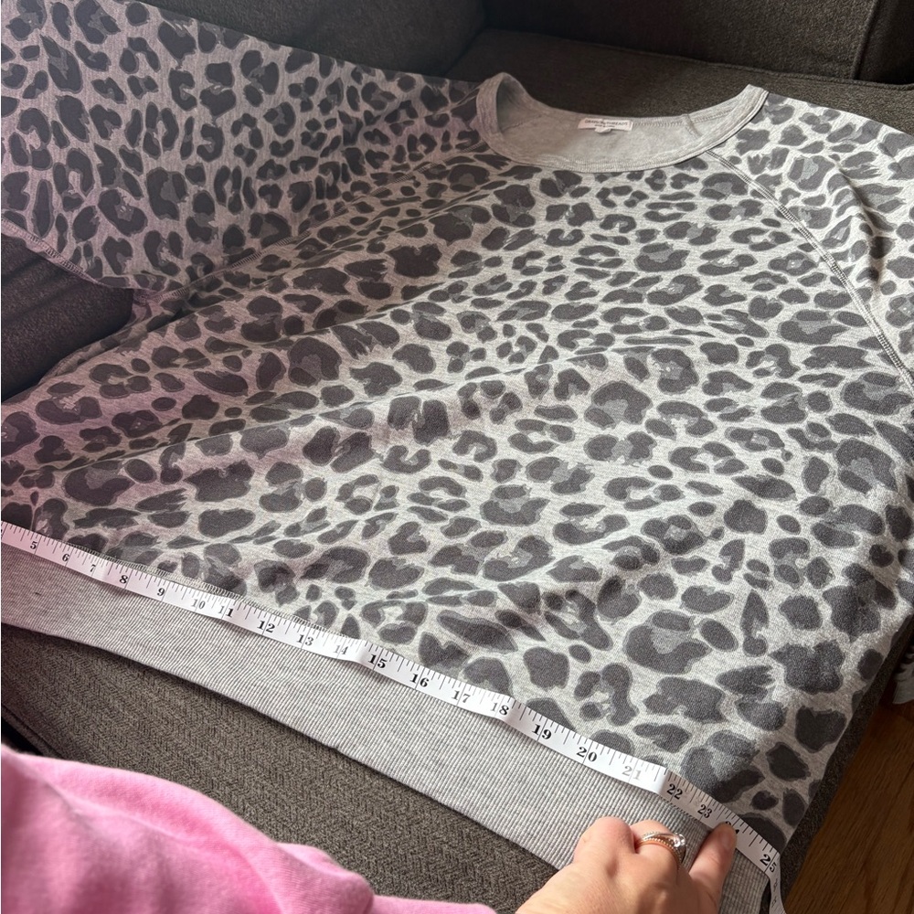 Grayson Threads 1x Leopard Print Women’s Sweatshirt - Picture 4 of 4